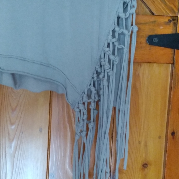 Long  Boho Tank Top with Fringes - Picture 9 of 10